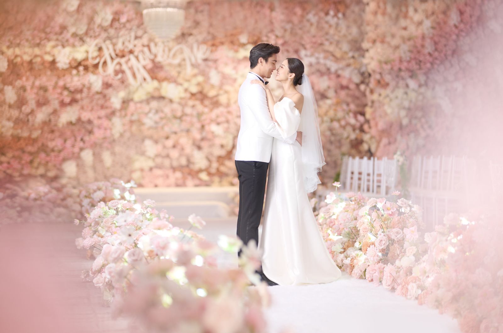 香港朗廷酒店“Make Your Love Story Our Legacy 真愛永恆，盡在朗廷“婚禮諮詢日