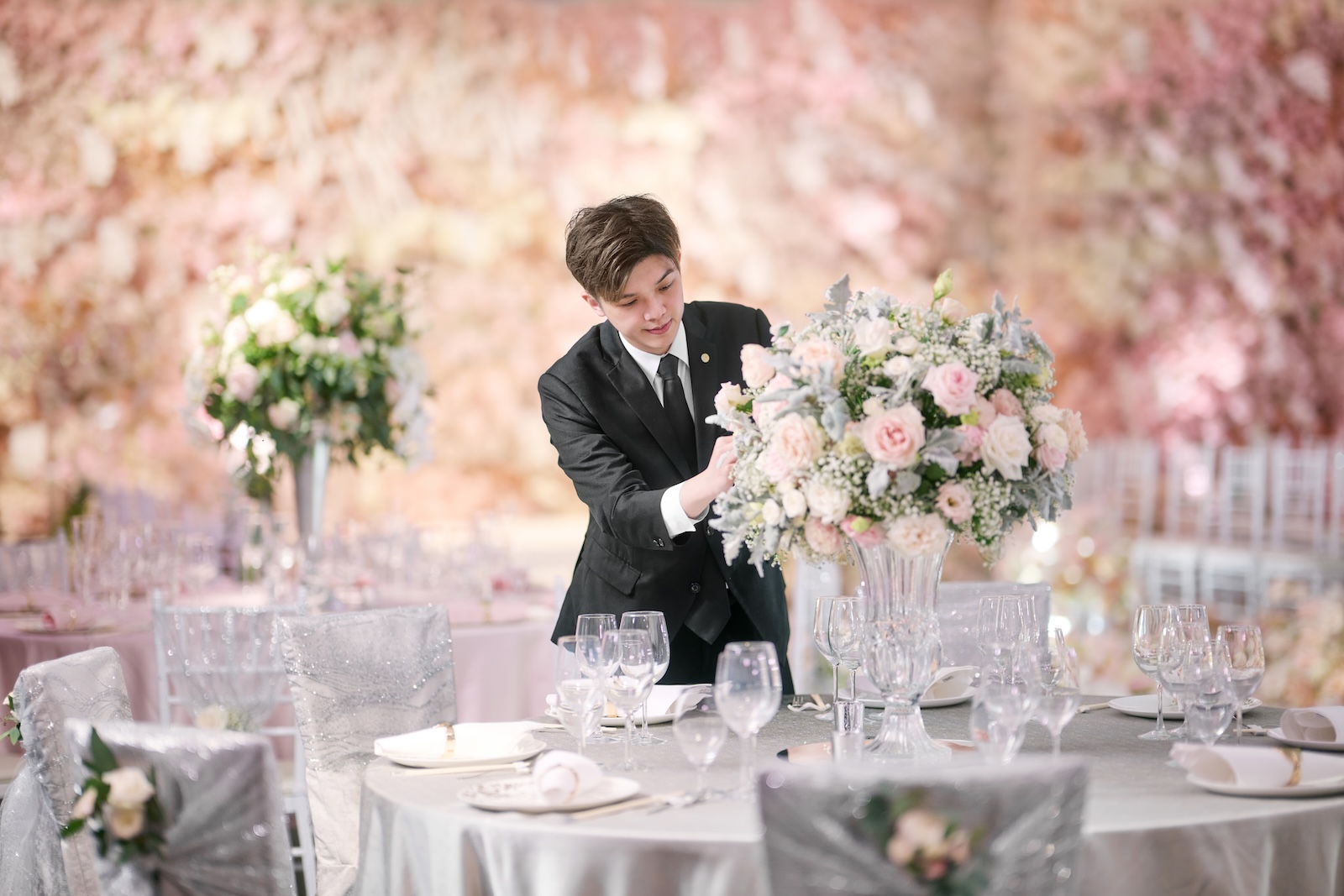 香港朗廷酒店“Make Your Love Story Our Legacy 真愛永恆，盡在朗廷“婚禮諮詢日